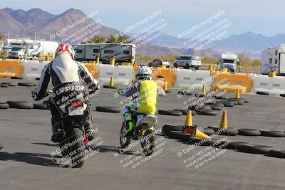 media/Mar-20-2023-Moto Forza (Mon) [[d0bbc59e78]]/Around the Pits/